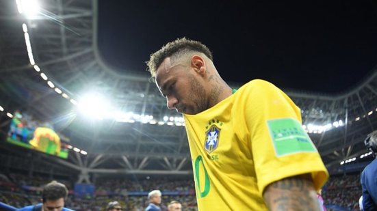 Imagem Neymar vive 2º revés em Copa e vê melhor do mundo distante