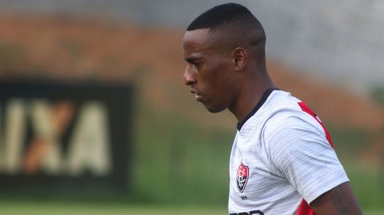 Imagem "Acho que não é nada grave", diz Jeferson após deixar campo com dores