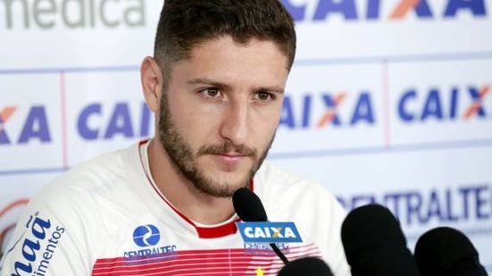 Imagem Palmeiras acerta compra de Zé Rafael; Bahia desconversa
