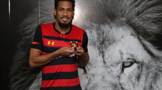 Imagem Ex-Bahia é apresentado como novo reforço do Sport: "oportunidade de dar alegria a todos"
