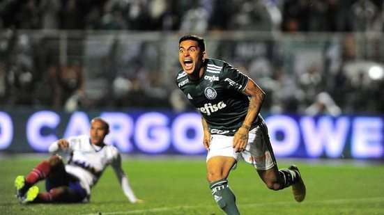 Imagem Bahia luta, mas perde para o Palmeiras e dá adeus à Copa do Brasil