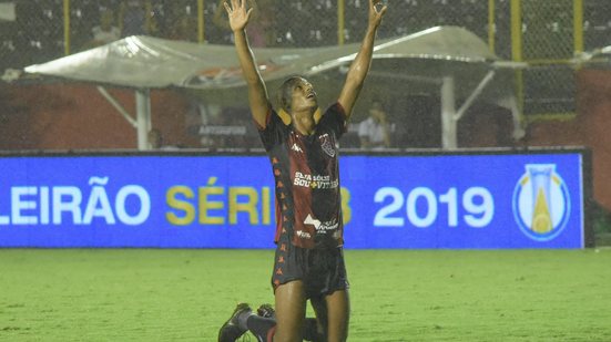 Pietro Carpi / EC Vitória