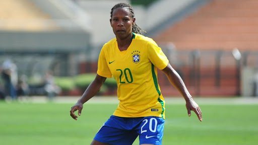 Imagem Aos 42 anos, Formiga não desiste mesmo com adiamento das Olimpíadas: "Meu plano é jogar"