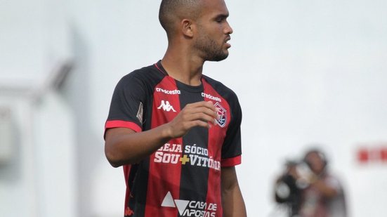 Pietro Carpi / ECVitória