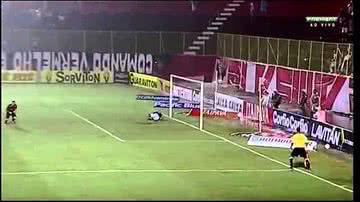 Vitória 3x1 Atlético-GO